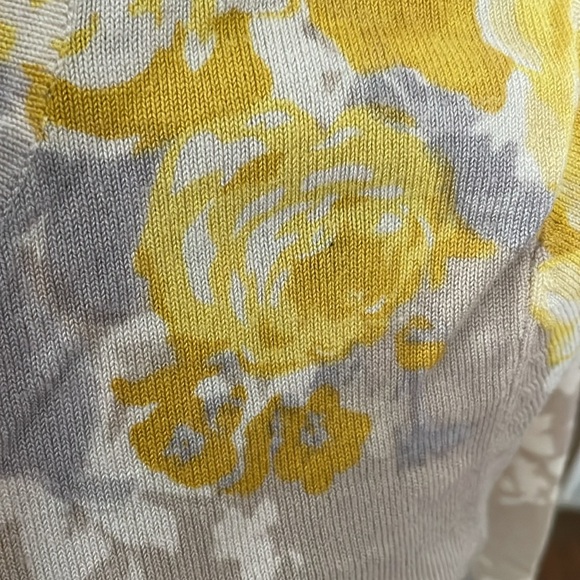 Charter Club Cardigan Sweater Yellow Roses size SP. used good condition. - Picture 5 of 5